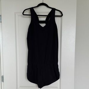 Lululemon Speedy Romper Black Size 8